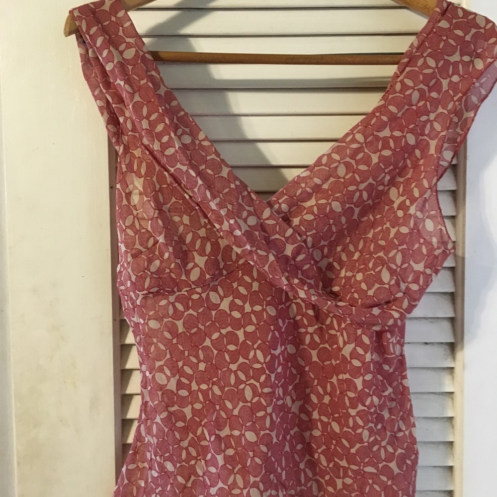 Max studio special addition pretty silk top